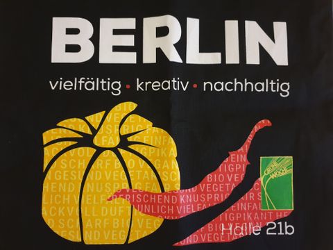 Banner der Berlin Halle 2019 - vielfältig, kreativ, nachhaltig