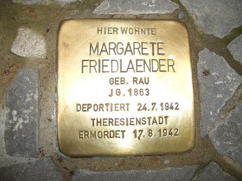 Stolperstein für Margarete Friedlaender, Foto: J.Held, 27.07.2011
