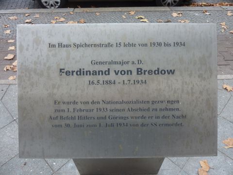 Bildvergrößerung: Gedenktafel für Ferdinand von Bredow, 28.11.2014