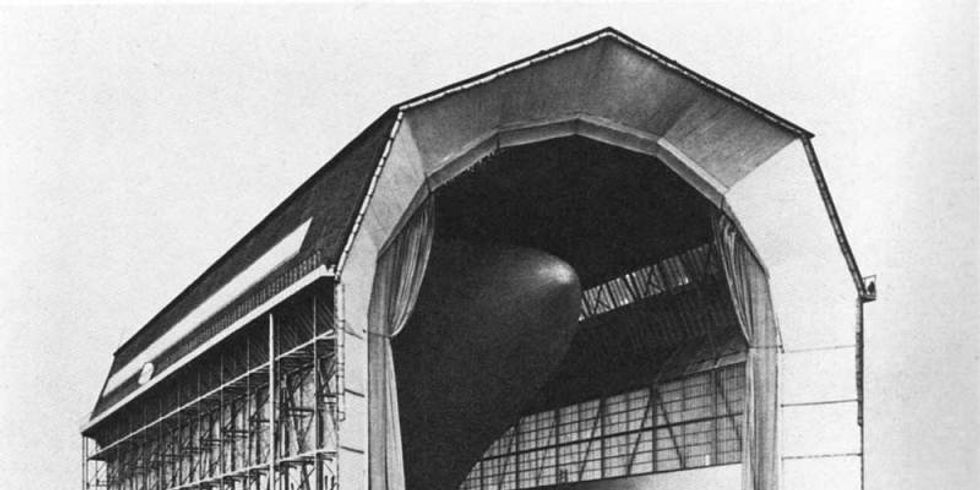 Die Luftschiffhalle Biesdorf: Im Jahr 1919 wurde sie nach den Bestimmungen des Versailler Vertrages demontiert.