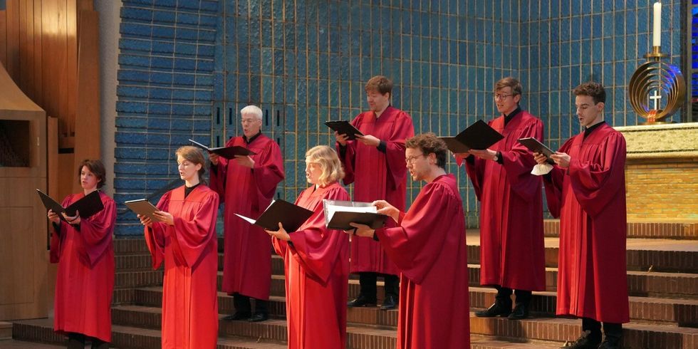 Berühmt für ihren NoonSong in der Kirche am Hohenzollernplatz: Das Ensemble sirventes berlin