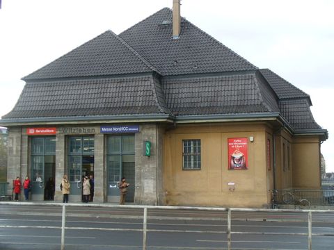 Bahnhof Messe Nord / ICC, Foto: KHMM