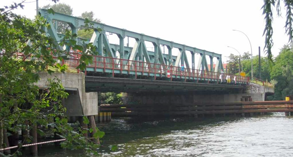 Behelfsbrücken auf der Nordseite, August 2020