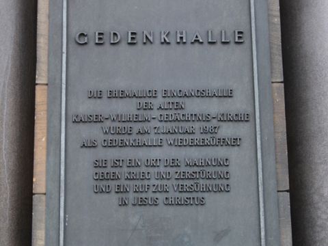 Gedenktafel für Kaiser Wilhelm Gedächnis Kirche
