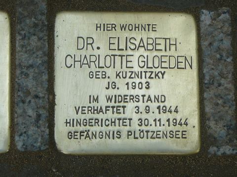 Bildvergrößerung: Stolperstein Dr. Elisabeth Charlotte Gloeden