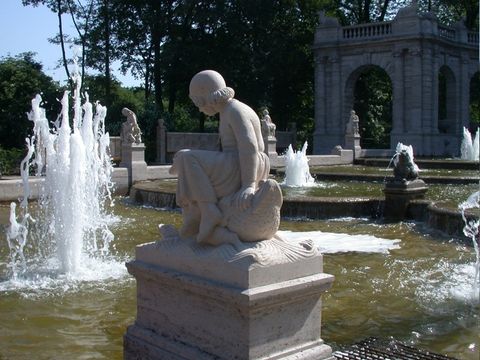 Volkspark Friedrichshain, Fairy Tale Fountain