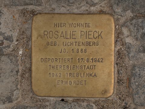Stolperstein Rosalie Pieck