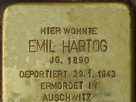 Bildvergrößerung: Stolpertein Emil Hartog Fuggerstraße 38 