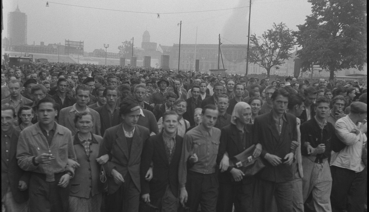 Demonstranten im Lustgarten während des DDR-Volksaufstands