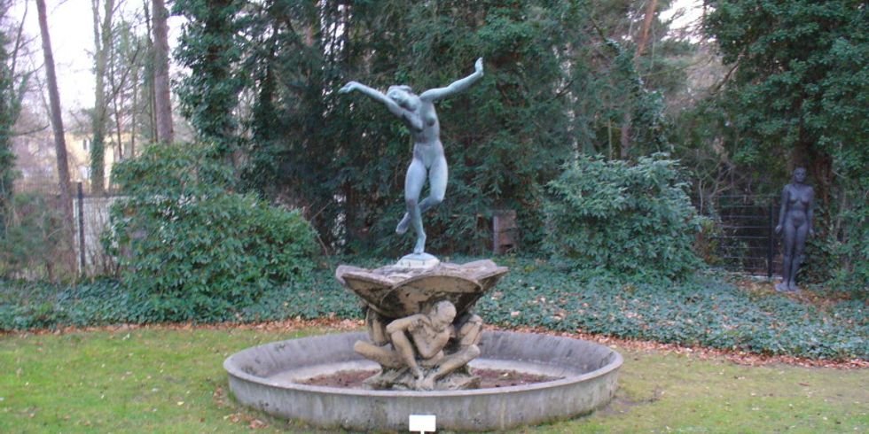 Tänzerinnenbrunnen im Georg-Kolbe-Museum