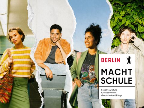 Ein zusammengesetztes Bild mit vier Personen, die in einem modernen, urbanen Stil gekleidet sind. Von links nach rechts: Eine junge Frau in einem gelb-weiß gestreiften Pullover und einer grünen Hose, ein Mann in einem orangefarbenen Hemd, eine Frau im grünen Blazer mit einem Tiger-T-Shirt und eine Person mit einem beigen Trenchcoat. Unten rechts im Bild befindet sich ein Logo mit dem Text "BERLIN MACHT SCHULE" und dem Wappen von Berlin.