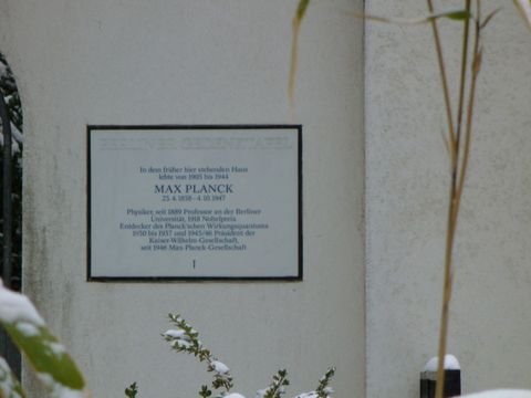 Gedenktafel für Max Planck, Wangenheimstr.21, Foto: KHMM
