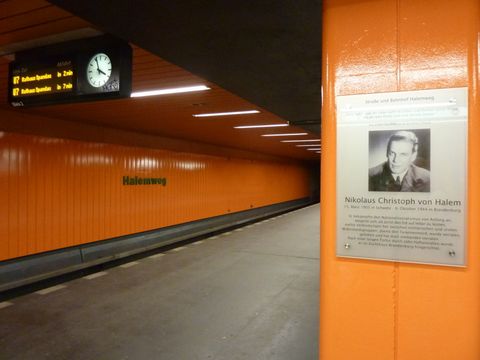 Gedenktafel im U-Bahnhof Halemweg, 8.9.2010, Foto: KHMM