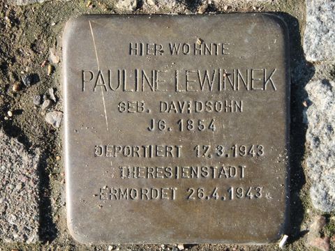 Stolperstein für Pauline Lewinnek, 26.1.2012