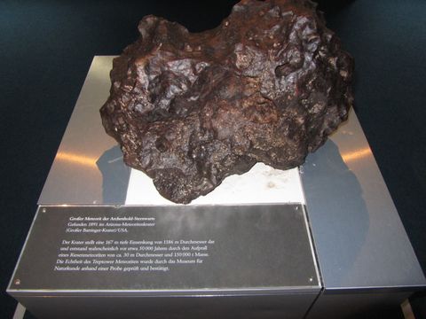 Bildvergrößerung: Meteorit Archenhold Sternwarte