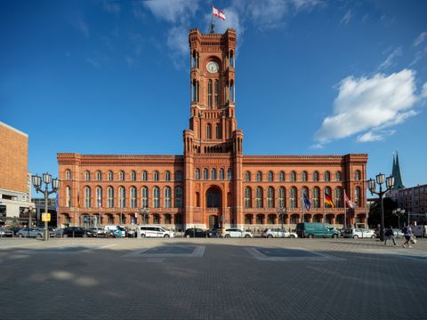 Rotes Rathaus front