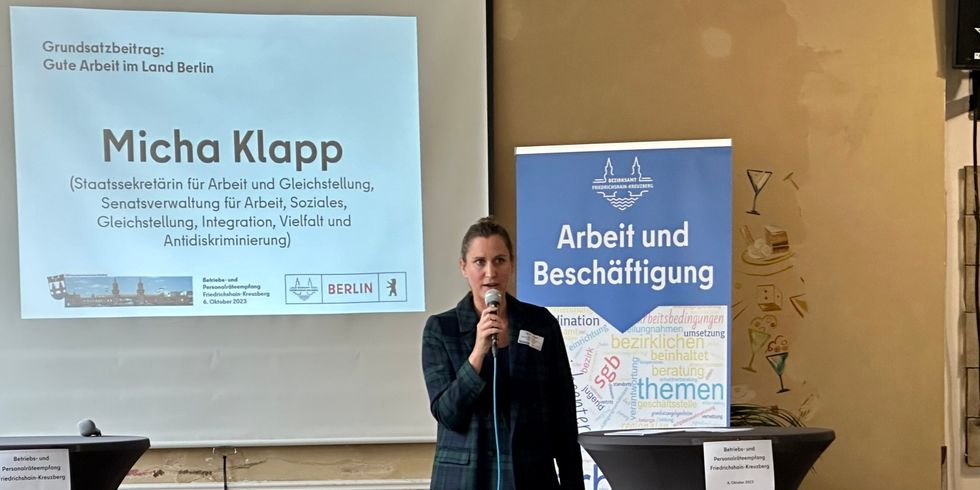 Micha Klapp beim zweiten Betriebs- und Personalräte-Empfang Friedrichshain-Kreuzberg.