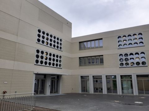 Außenaufnahme Ergänzungsbau Lew-Tolstoi-Schule, Berlin-Karlshorst