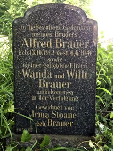 Bildvergrößerung: Jüdischer Friedhof Berlin-Weissensee, Gräberfeld J6, Reihe 18