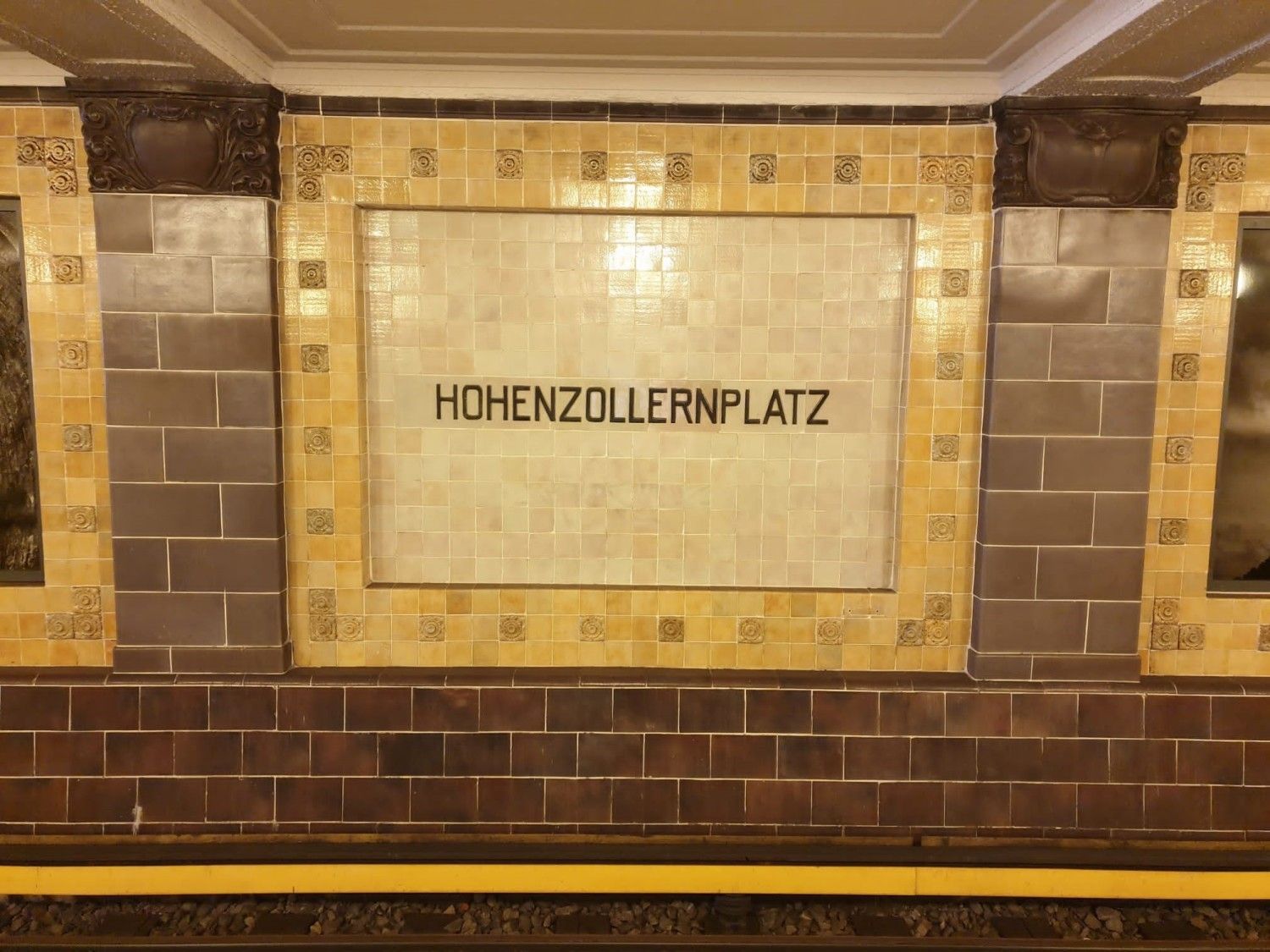 U3 Hohenzollernplatz