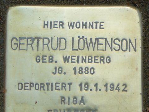 Stolperstein für Gertrud Löwenson