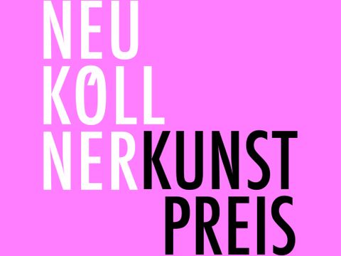 Schriftzug Neuköllner Kunstpreis auf pinkem Hintergrund