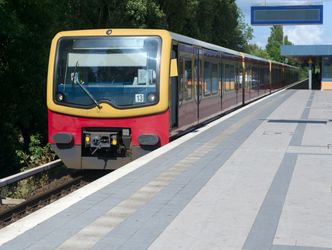 Link zu: S-Bahn- und Regionalverkehr in Pankow