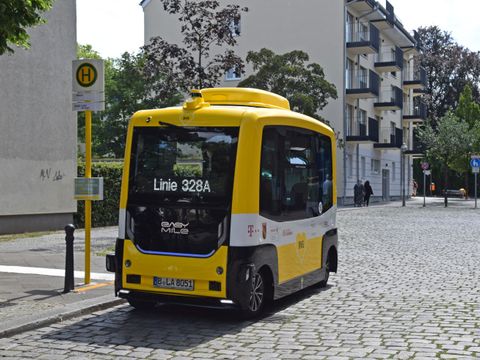 selbstfahrender Elektro-Bus der BVG