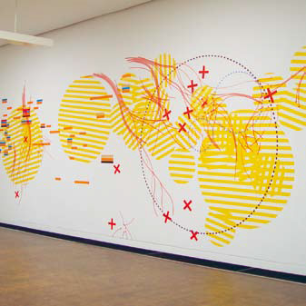 präsent - Susanne Fleischhacker: pdk, 2009, Tape, 1500 x 450 cm