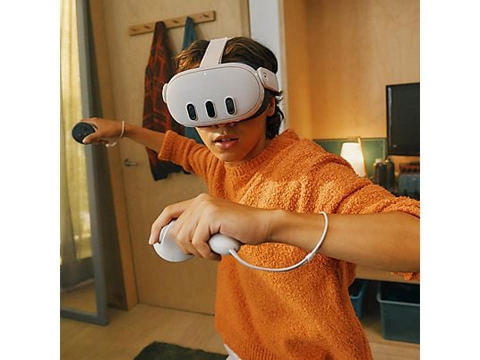 Kind mit VR-Brille