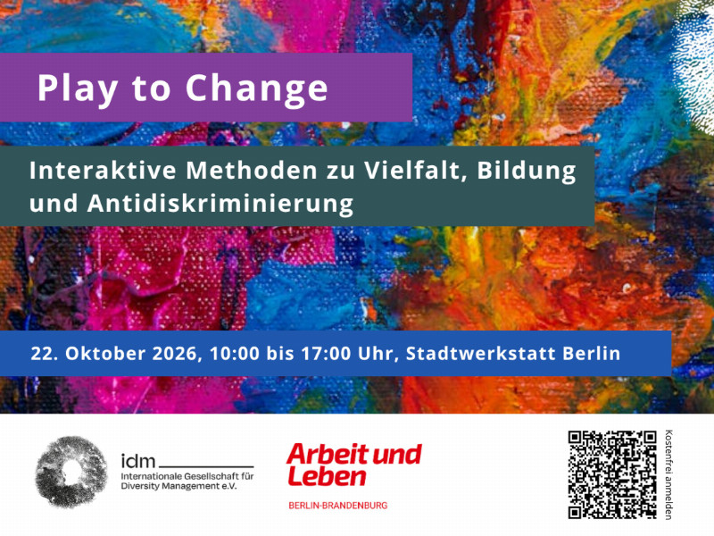 Bunte abstrakte Farbstruktur mit Text zu interaktiven Methoden zu Vielfalt, Bildung und Antidiskriminierung am 22. Oktober 2026 in der Stadtwerkstatt Berlin