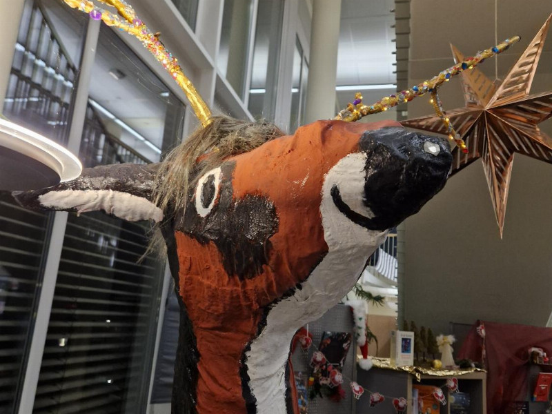 Ein gebastelter Hirsch ist zu sehen