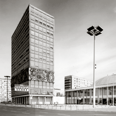 Haus des Lehrers Berlin-Mitte, Alexanderplatz 3-4, 1961-64 von Hermann Henselmann