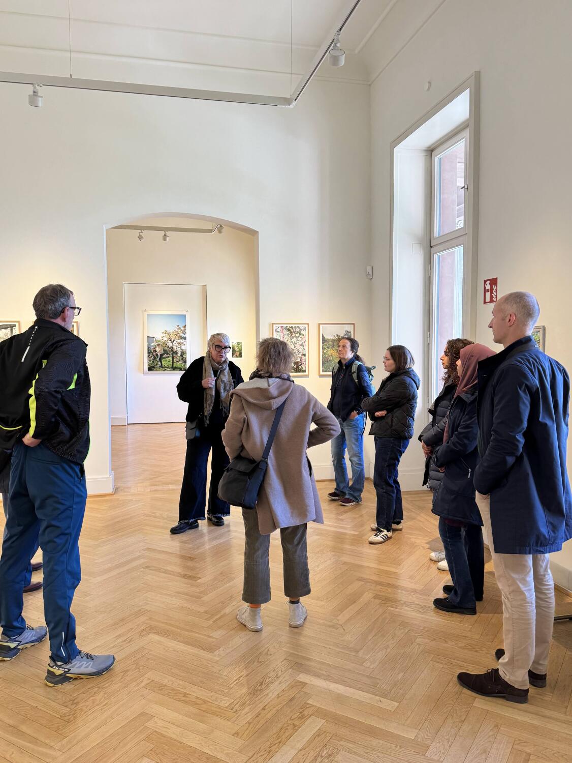 Führung im Schloss Biesdorf durch Schlossleiterin Karin Scheel