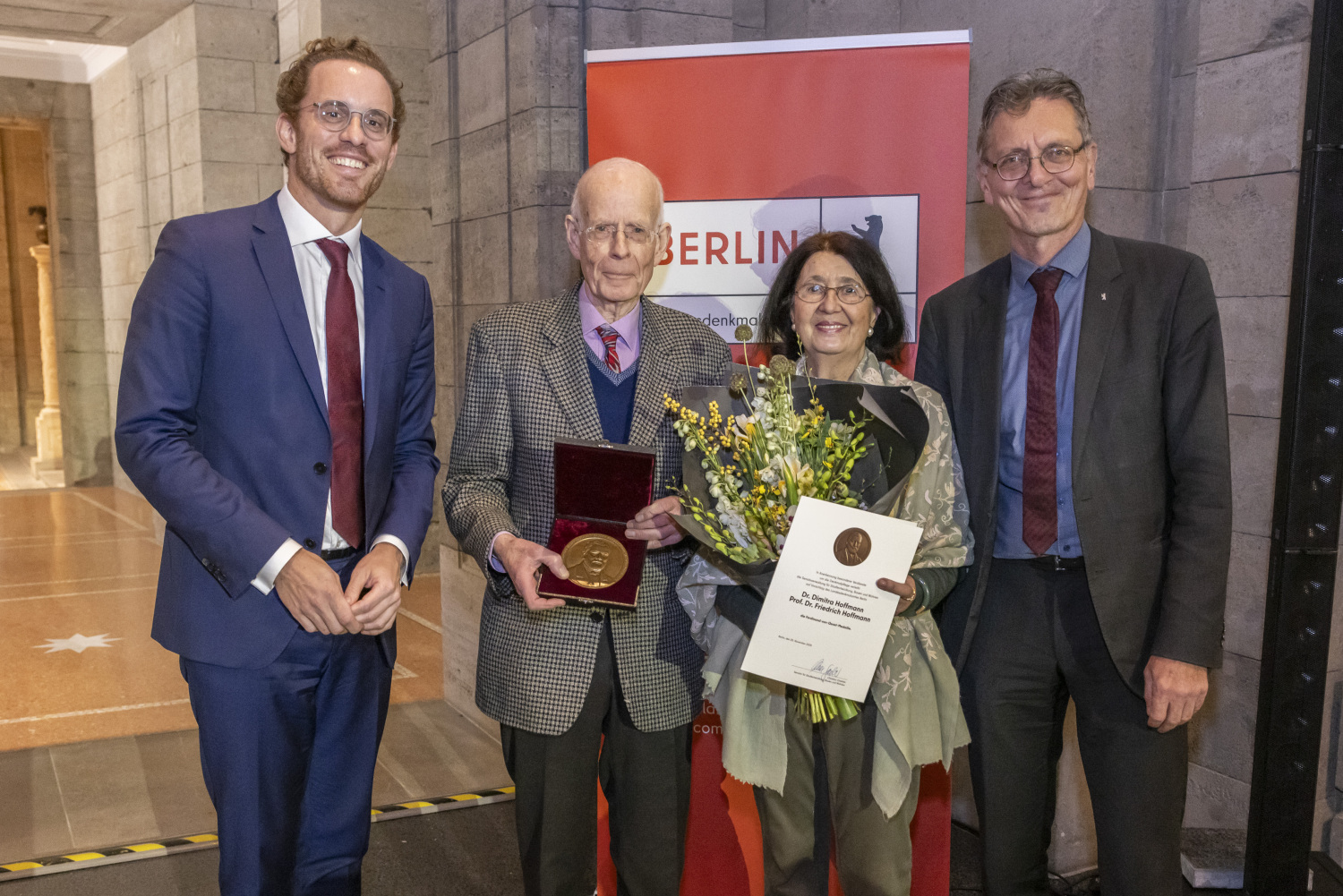 Christian Gaebler, Dr. Dimitra Hoffmann, Prof. Dr. Friedrich Hoffmann, Dr. Christoph Rauhut (v.r.)