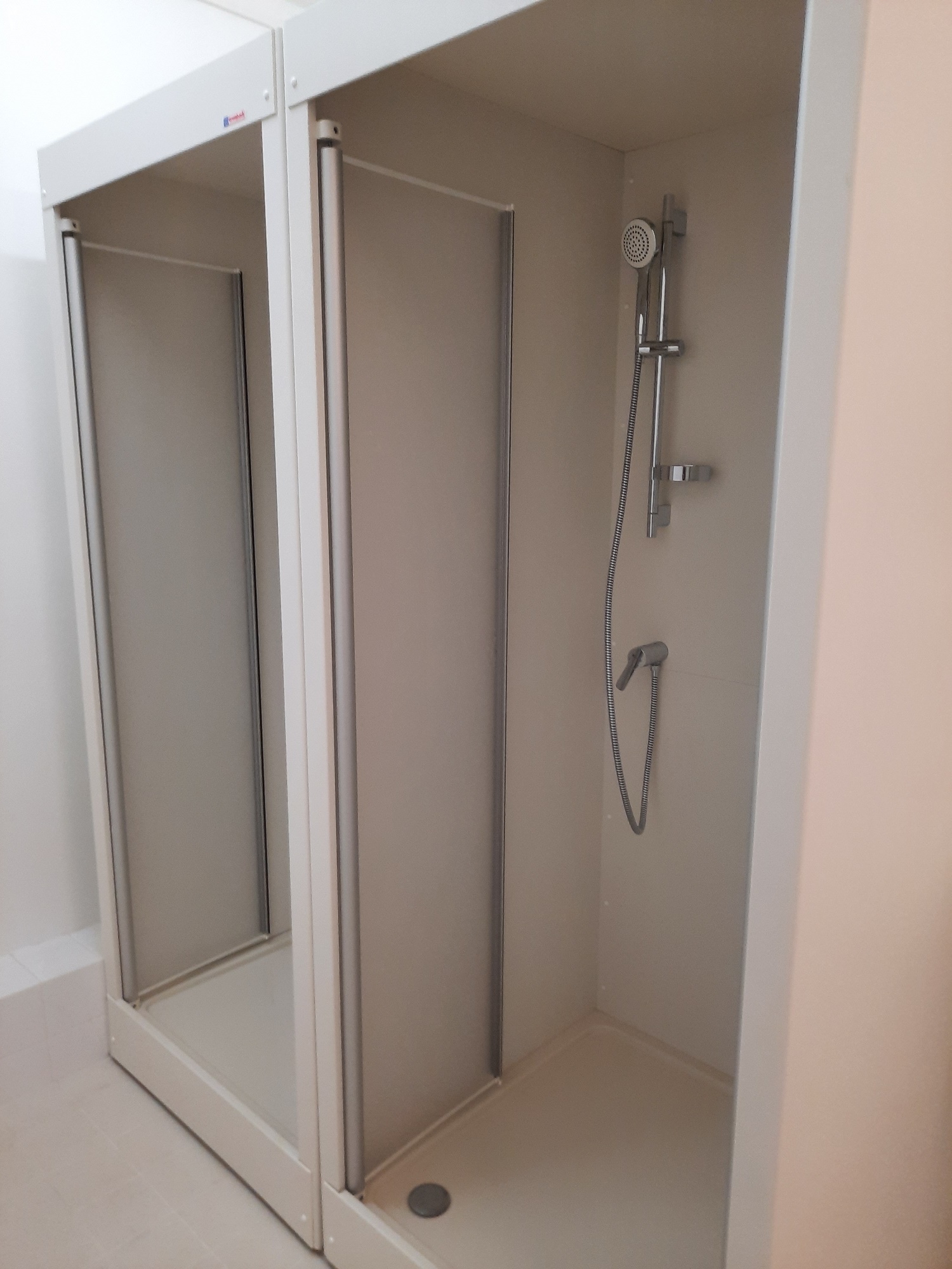 Dusche_Bühringstr
