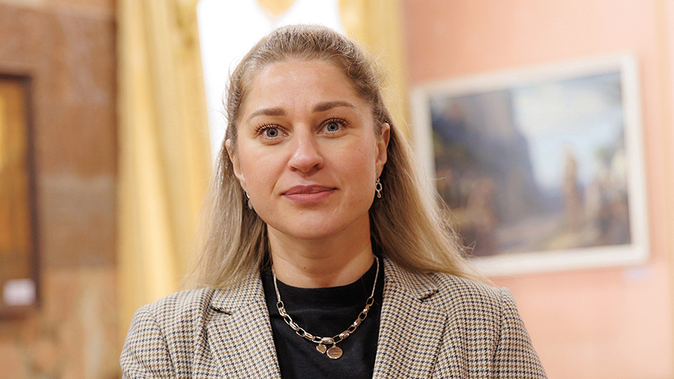 Video: Alla Zhyzhkevych, Direktorin des Regionalmuseums für Heimatkunde Riwne