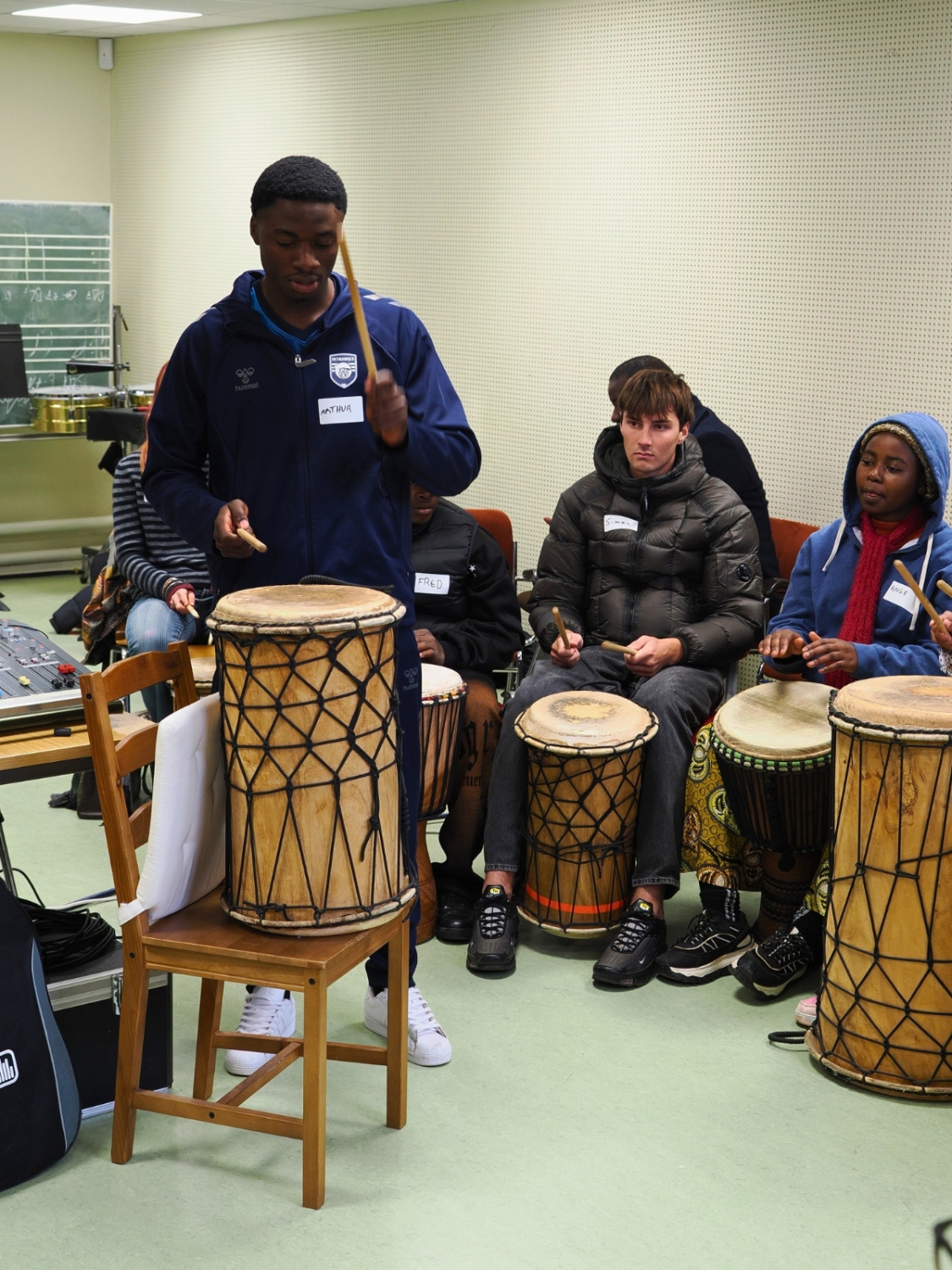 Kamerun Austausch Probe Platanenallee 7