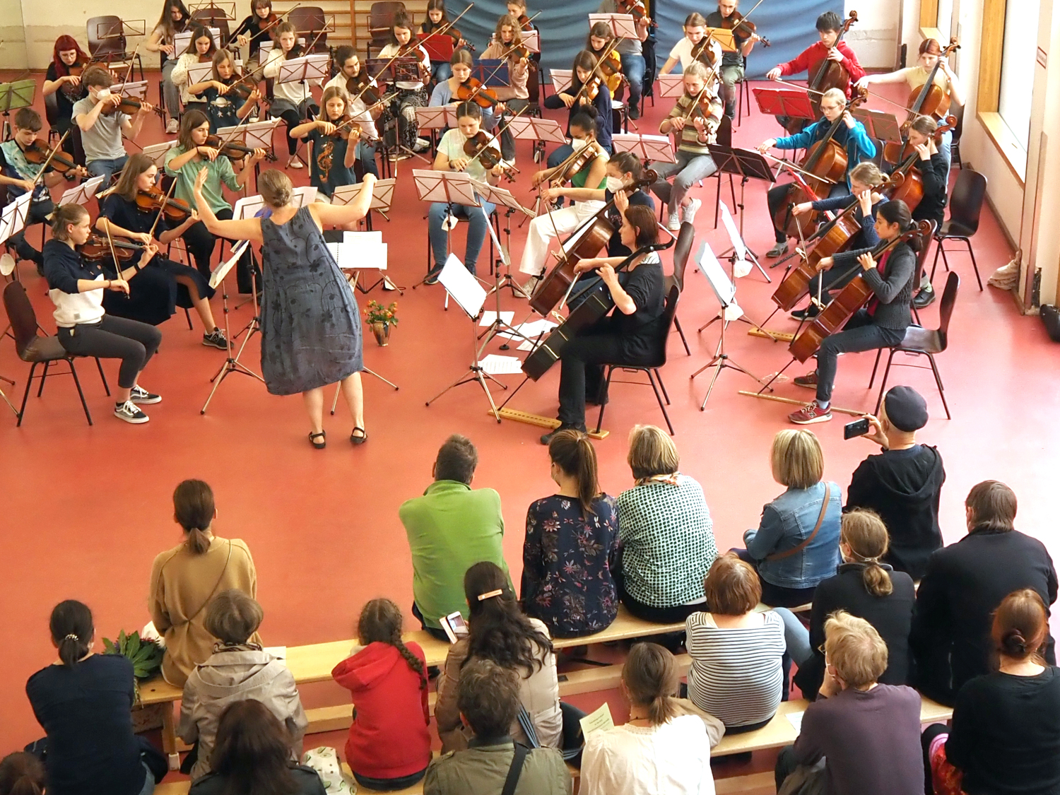 Ensembletag im Eliashof 22 Kinderorchester, kleine Cellisten