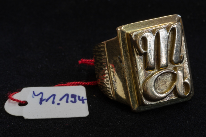Ring, 585/f, Gelbgold, Initialen „ma"