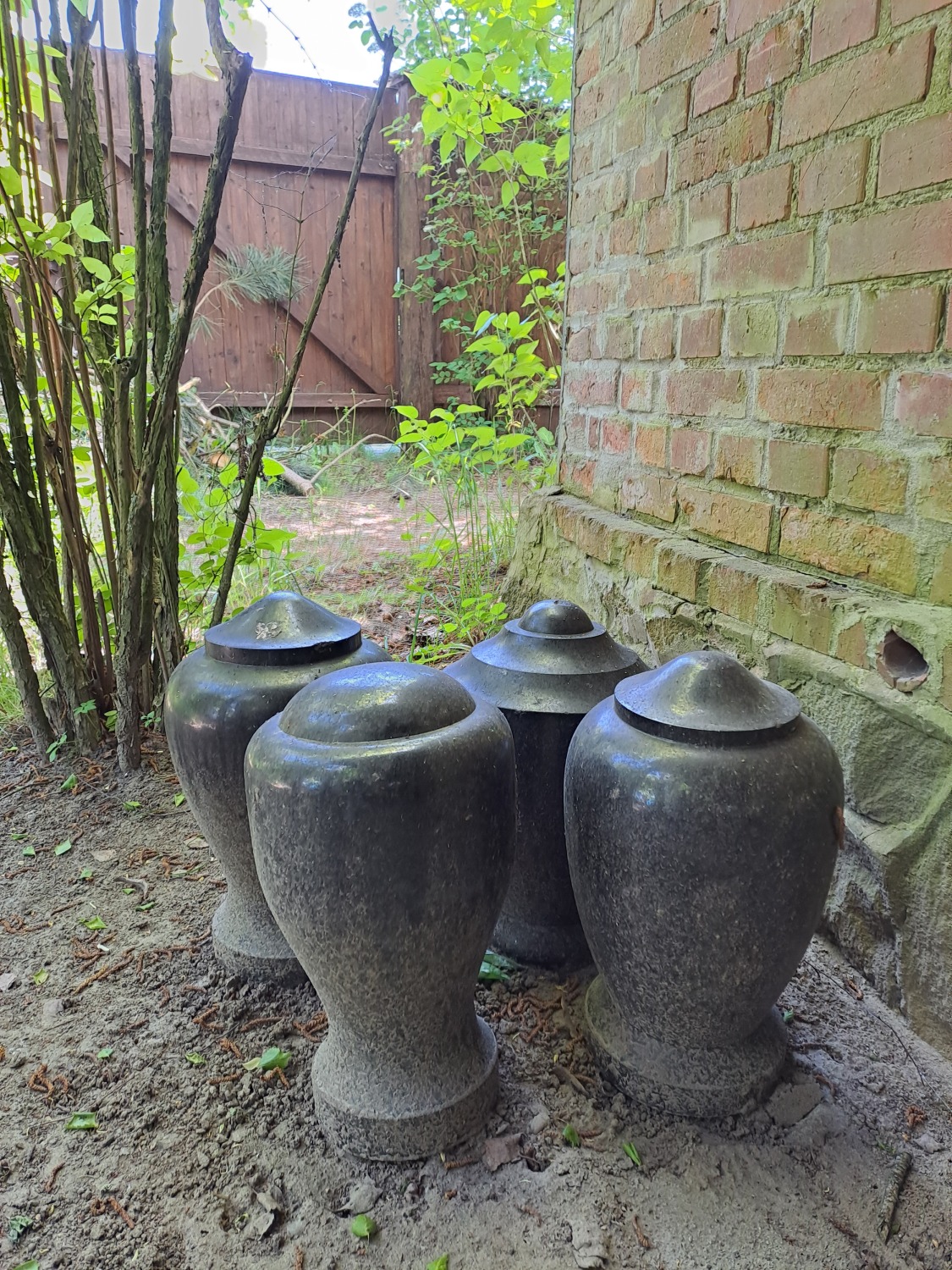 4 Steinvasen