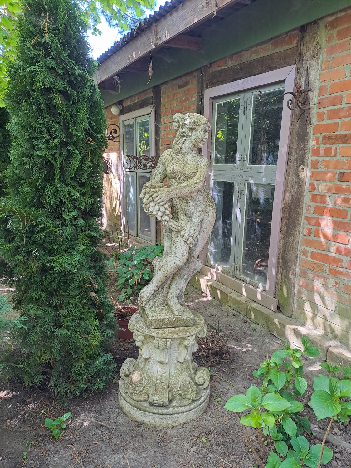 Skulptur Mädchen