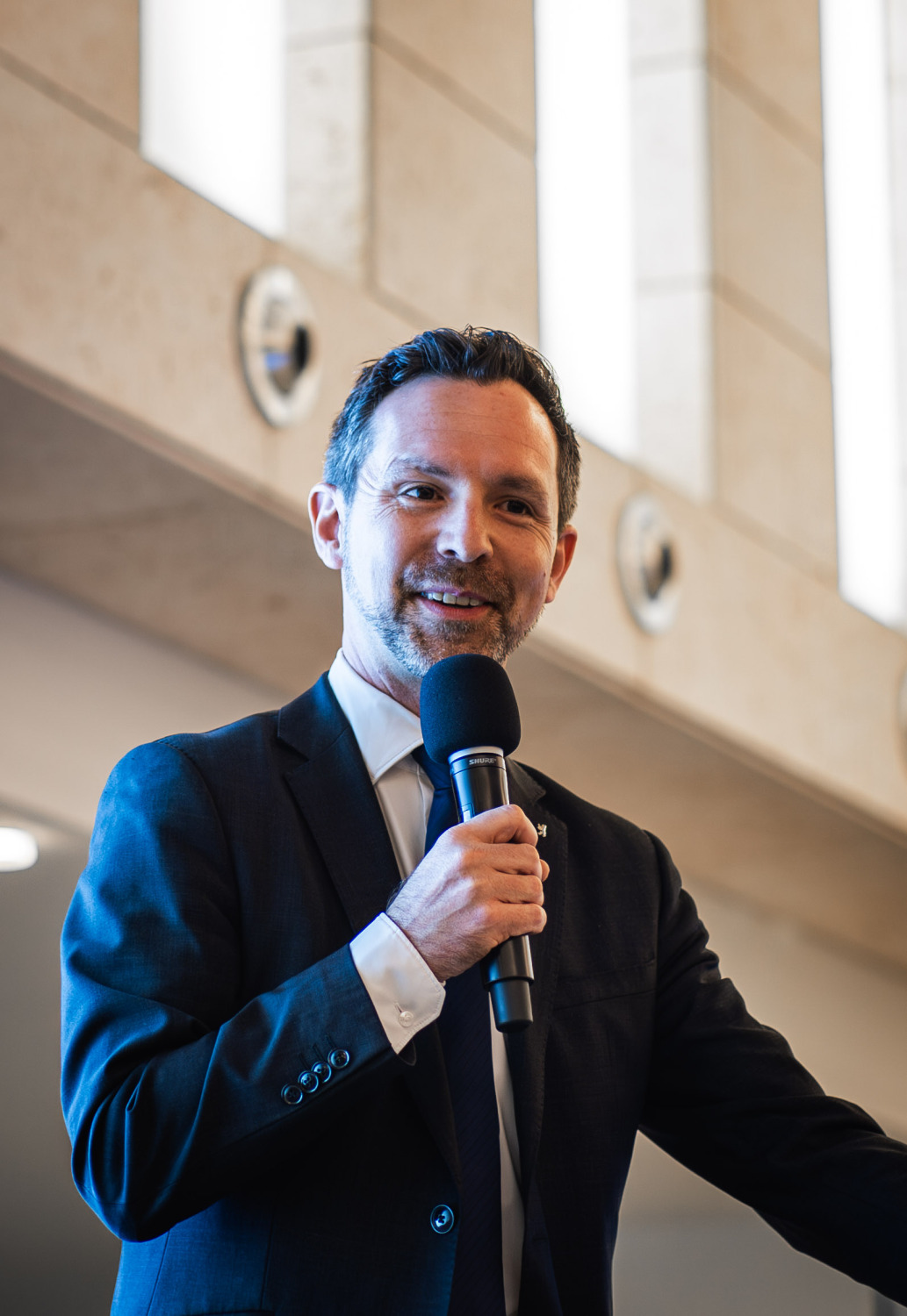 Staatssekretär Dr. Severin Fischer