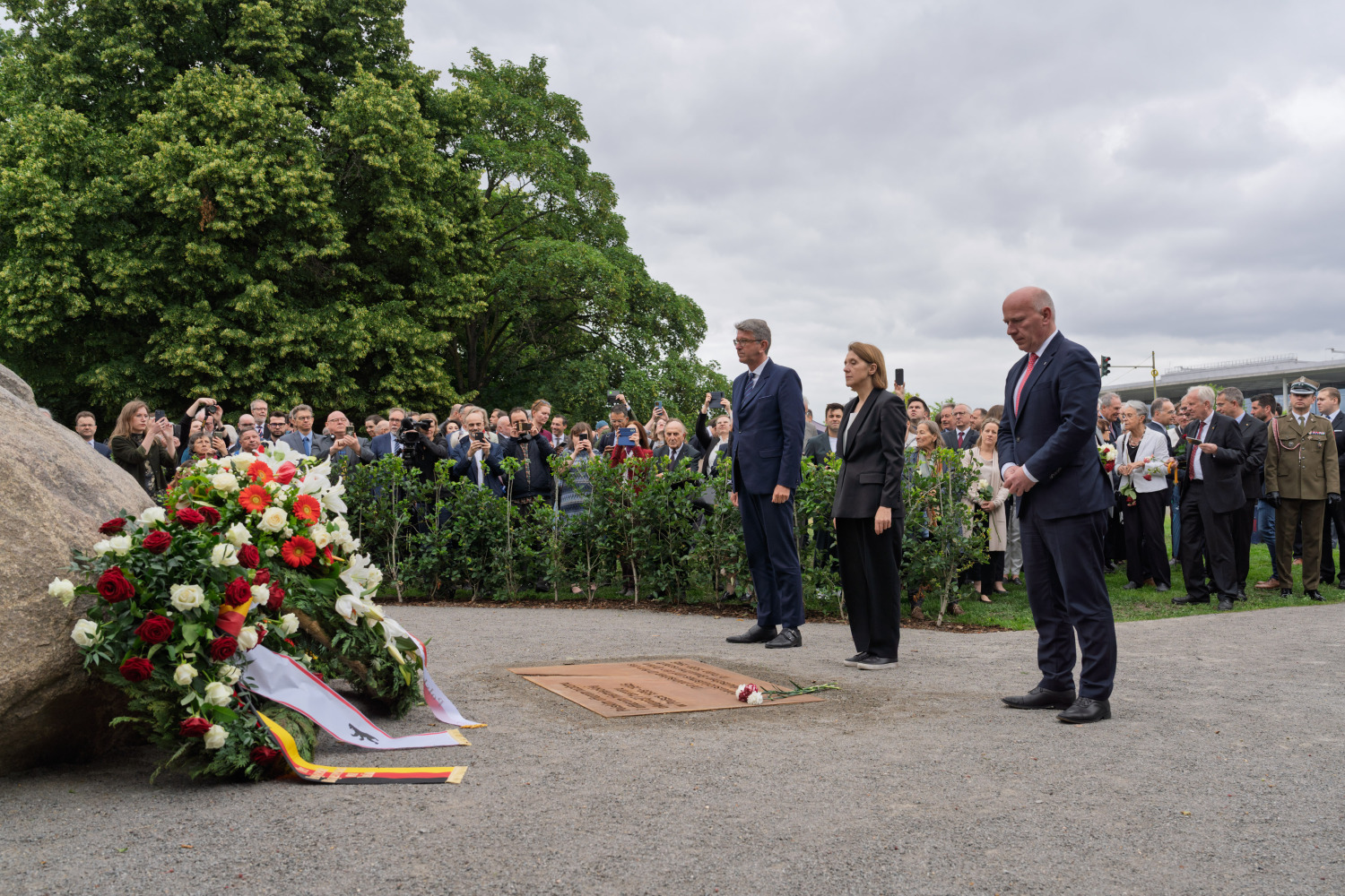 Grußwort Regierender Bürgermeister Kai Wegner auf Einweihung provisorischer Gedenkort für Polen Heinrich-von-Gagern Straße