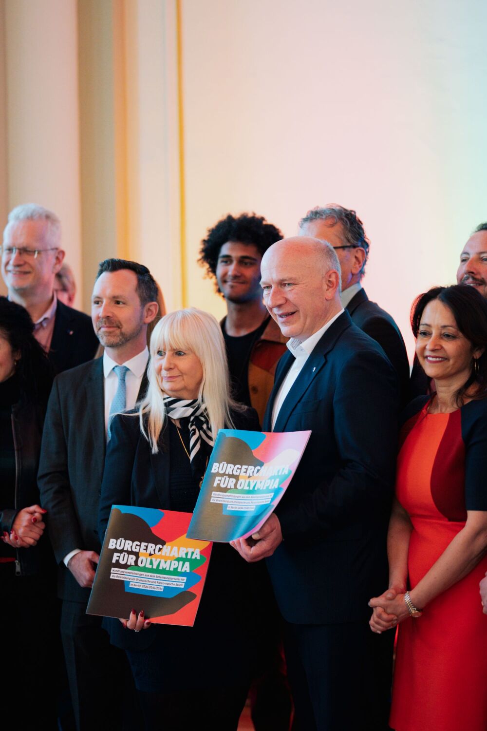 Übergabe der „Bürgercharta für Olympia“ an den Berliner Senat