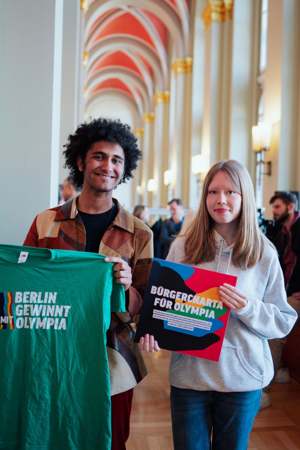 Übergabe der „Bürgercharta für Olympia“ an den Berliner Senat