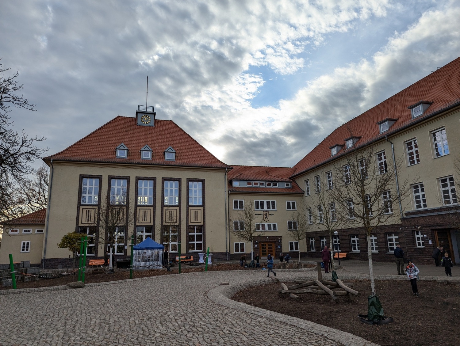 2024 Richtfest Schule an den Püttbergen