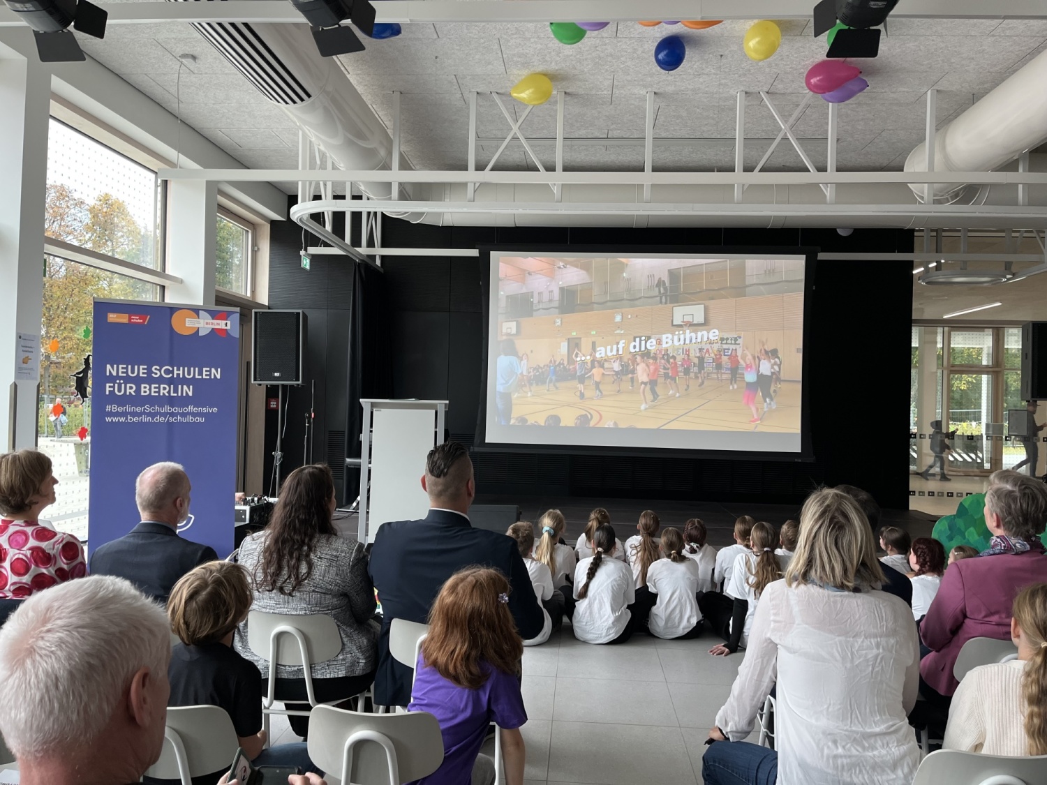 2025 Eröffnung Grundschule unter den Bäumen