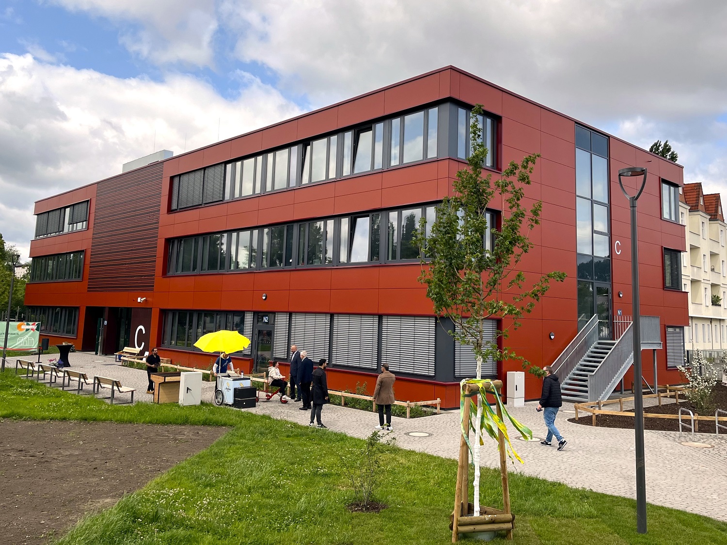 2025 Eröffnung MEB-GE Schule am Gartenfeld Sp