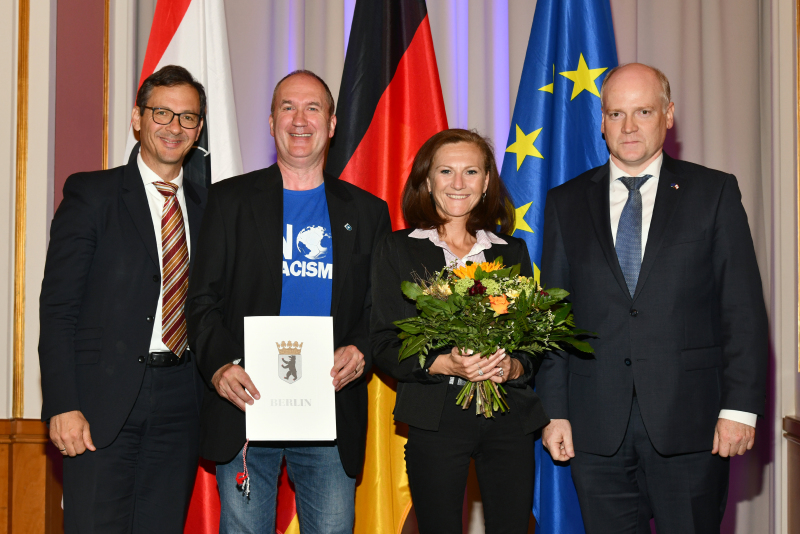 Ehrung Gerd Thomas, 1. Vorsitzender des FC Internationale Berlin 1980 e.V.